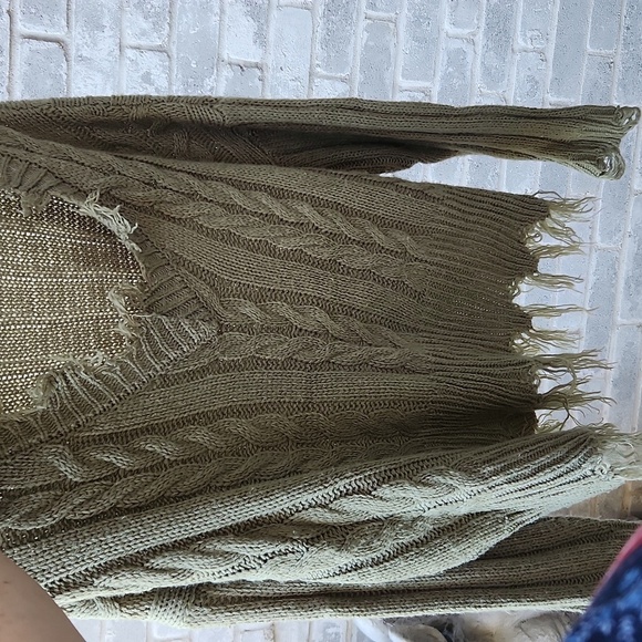 Jolt Sweater Womend Size M Cropped Ribbed Cable Knit Fringe Green - Picture 12 of 13